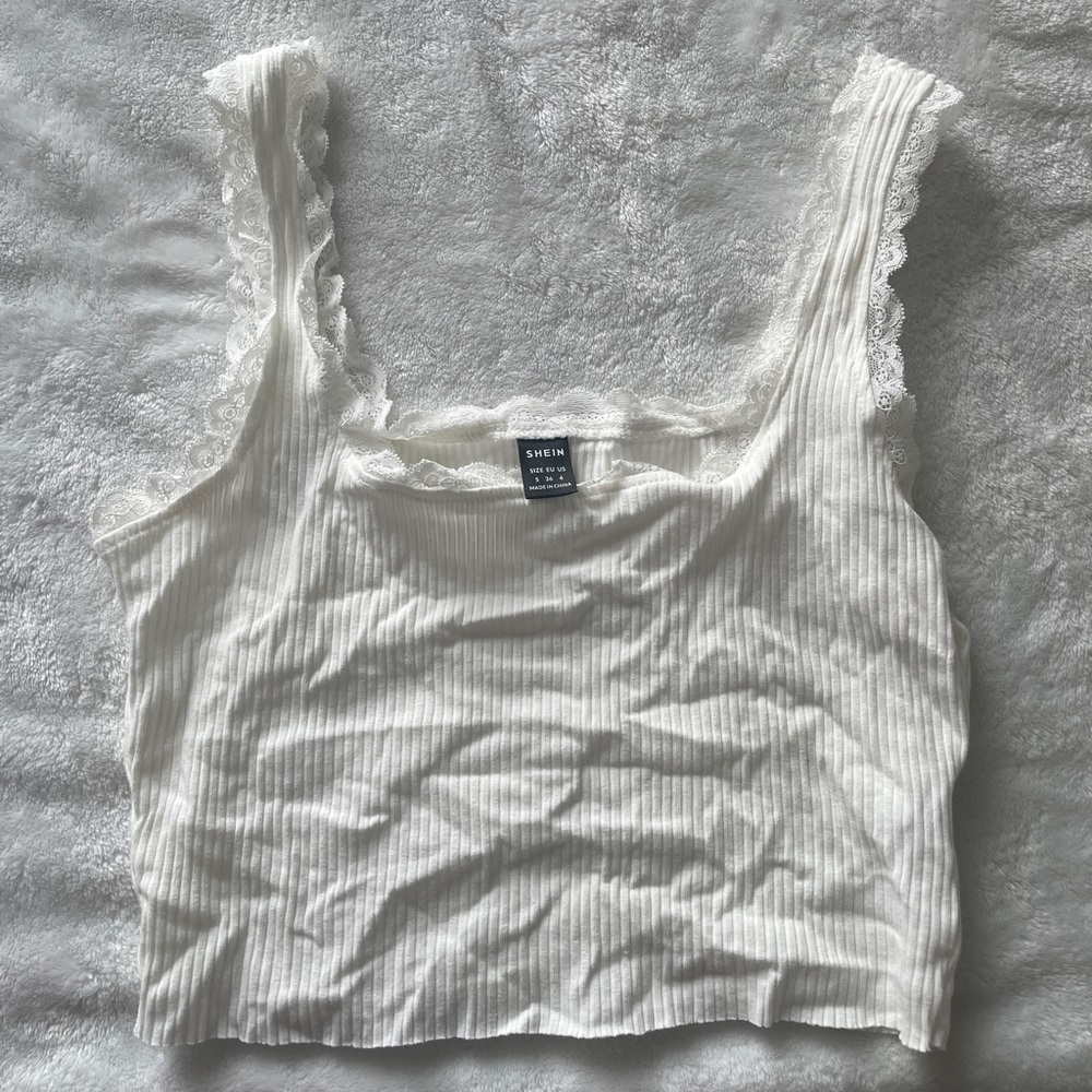 Lettuce Trim Rib-knit Tank Top